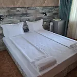 стела 3*